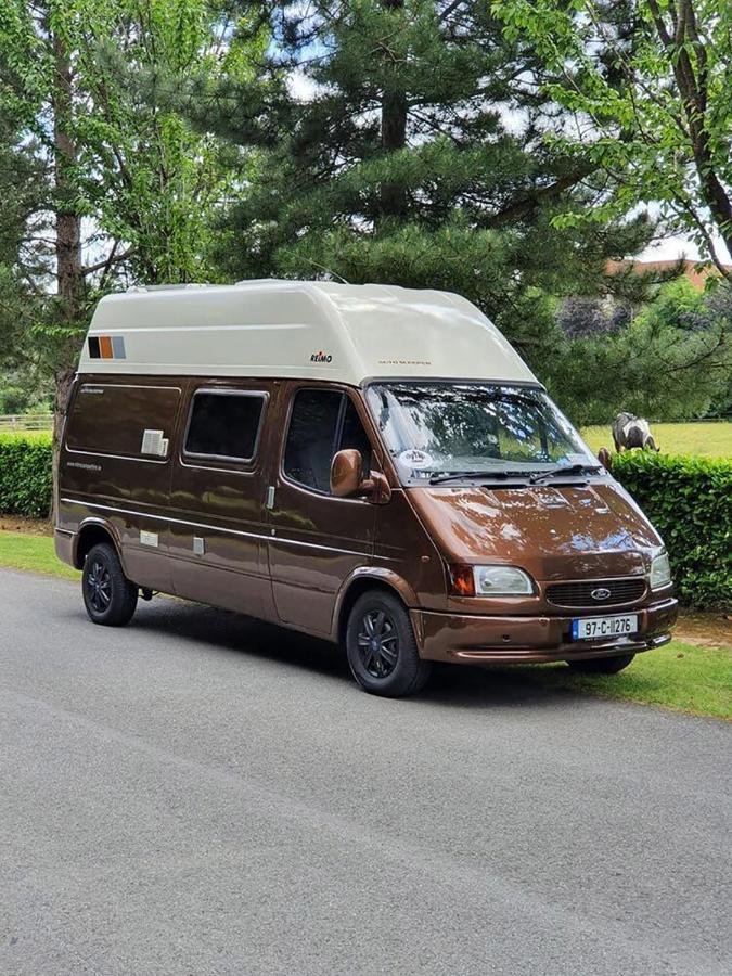 Retro Camper Hire Ltd Campervan Hire Company "Travel Throughout Ireland " Dublin Exterior foto